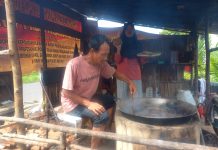 Pasutri di Desa Sungai Undang Sukses Rintis Usaha Gula Merah Nipah dari Nol