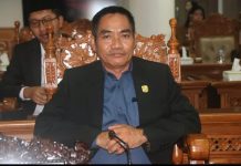 Pemkab Pulang Pisau Lakukan Peninjauan Langsung Terhadap Kerusakan Infrastruktur Jalan