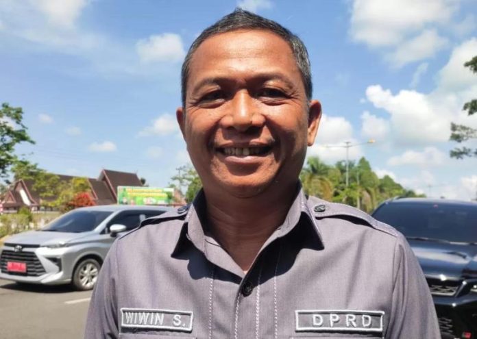 10-8-25-DPRD-Katingan