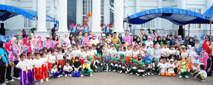 522887769_18408854725128864_1085484738123970932_n-768x306