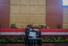 Rapat Paripurna ke III Masa Sidang I Tahun Sidang 2025/2026 Membahas Hasil Evaluasi Gubernur