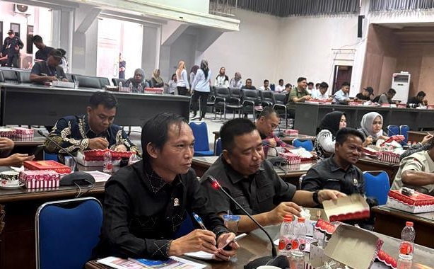 RAPAT-DENGAR-PENDAPAT-BERSAMA-ALIANSI-MASYARAKAT