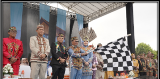 Gubernur Resmi Buka FBIM 2026, DPMPTSP Prov. Kalteng Turut Meriahkan Festival ini