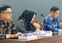 Dua DPRD Barut ini Serap Aspirasi Masyarakat di Teweh Tengah