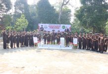 Peringati Hari Lahir Kejaksaan RI ke 81, Kajari Pulpis Pimpin Acara Tabur Bunga di TMP HM Sanusi